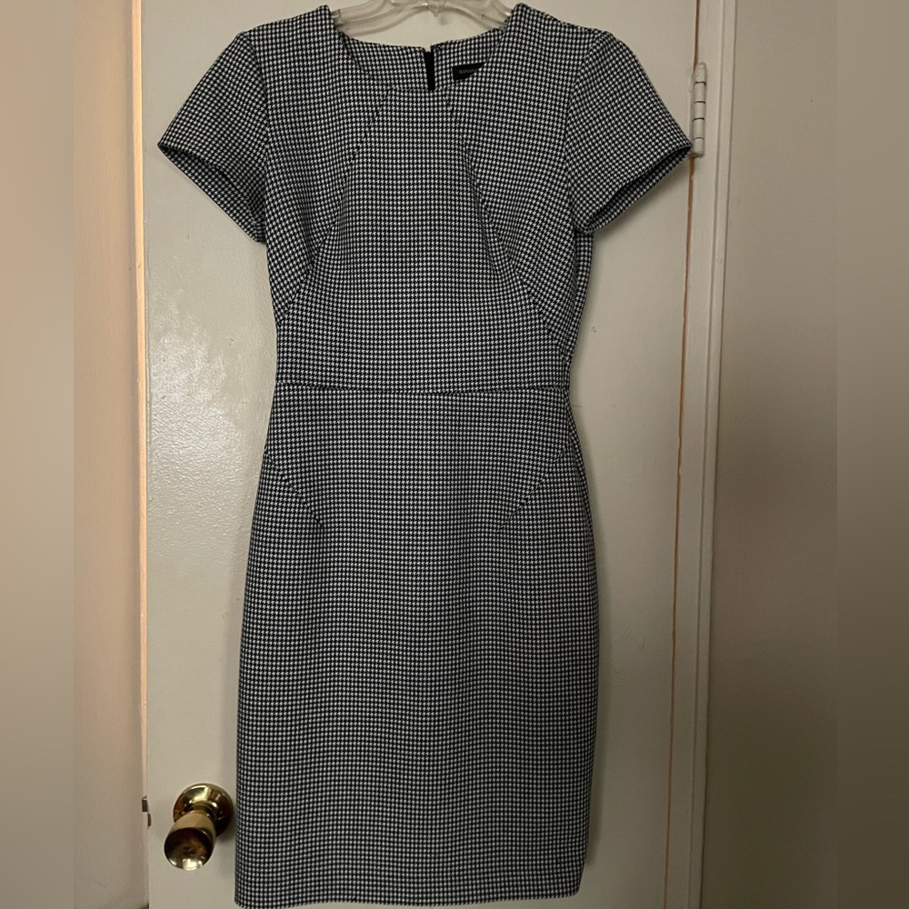 Banana Republic Houndstooth Dress